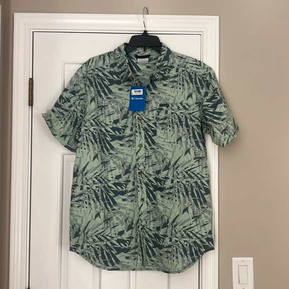 Columbia men’s button-down - Picture 1 of 3